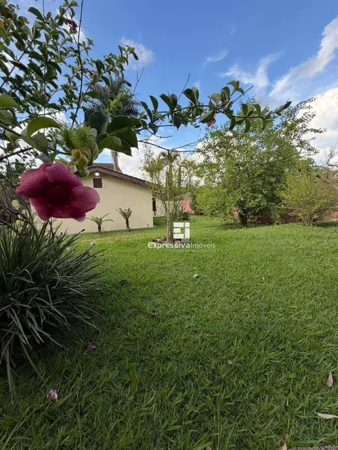 Foto 2 de Casa de Condomínio com 5 quartos para alugar, 1800m2 em Itatiba - SP