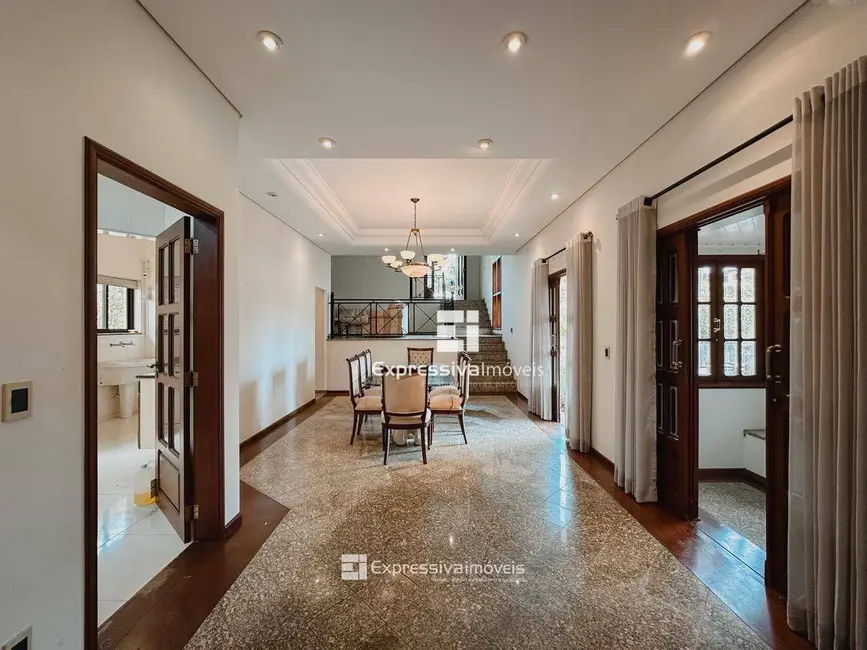 Foto 6 de Casa de Condomínio com 3 quartos para alugar, 1569m2 em Parque das Laranjeiras, Itatiba - SP