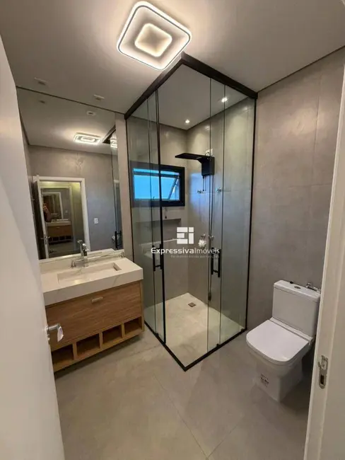 Foto 9 de Casa de Condomínio com 3 quartos à venda e para alugar, 384m2 em Itatiba - SP