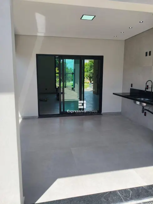Foto 7 de Casa de Condomínio com 3 quartos à venda, 360m2 em Loteamento Residencial Dolce Vita, Itatiba - SP