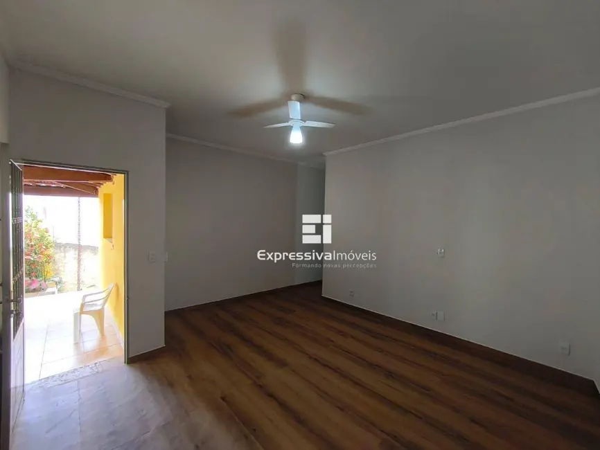 Foto 5 de Casa com 3 quartos à venda, 250m2 em Recanto do Parque, Itatiba - SP