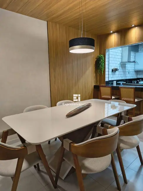 Foto 5 de Casa de Condomínio com 3 quartos à venda, 125m2 em Parque das Laranjeiras, Itatiba - SP