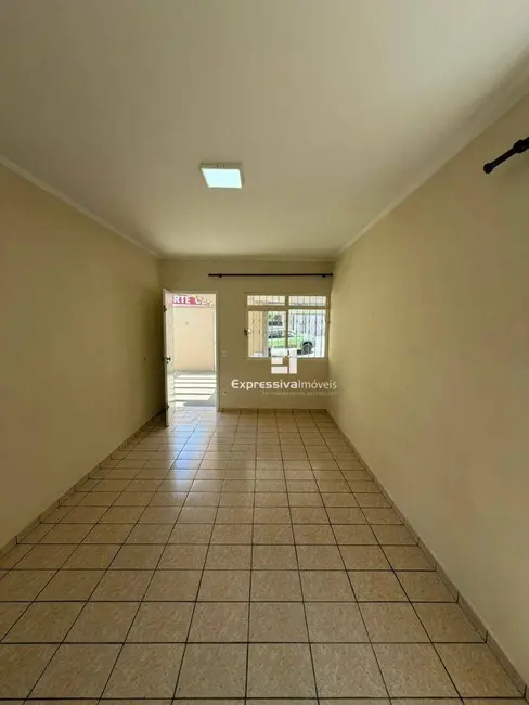 Foto 6 de Casa com 2 quartos à venda e para alugar, 125m2 em Centro, Itatiba - SP