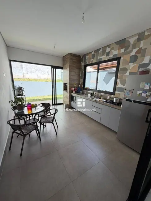 Foto 9 de Casa de Condomínio com 3 quartos à venda, 300m2 em Loteamento Itatiba Country Club, Itatiba - SP