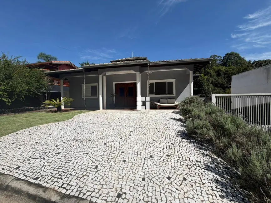 Casa de Condomínio com 4 quartos à venda, 450m2 em Loteamento Itatiba Country Club, Itatiba - SP - imagem 2 Foto 2 de Casa de Condomínio com 4 quartos à venda, 450m2 em Loteamento Itatiba Country Club, Itatiba - SP