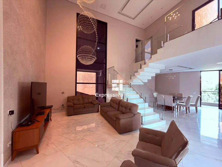 Foto 9 de Casa com 4 quartos à venda, 600m2 em Nova Itatiba, Itatiba - SP