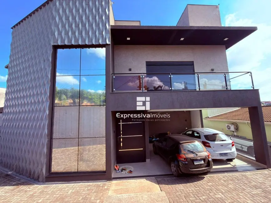 Foto 3 de Casa com 4 quartos à venda, 600m2 em Nova Itatiba, Itatiba - SP