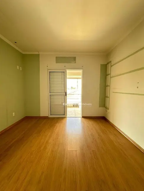 Foto 8 de Casa com 3 quartos à venda, 300m2 em Itatiba - SP