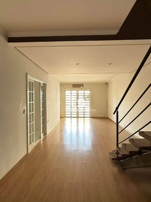 Foto 3 de Casa com 3 quartos à venda, 300m2 em Itatiba - SP