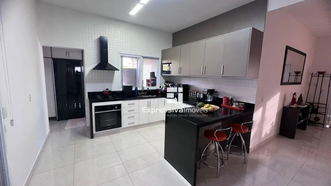 Foto 9 de Casa de Condomínio com 4 quartos à venda, 525m2 em Bairro da Posse, Itatiba - SP