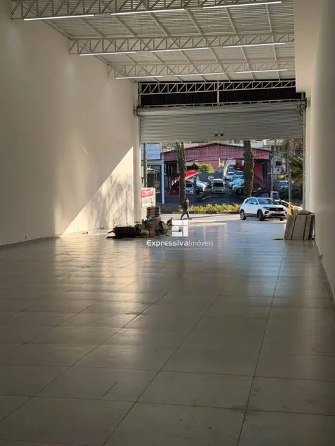 Armazém / Galpão para alugar, 440m2 em Jardim da Luz, Itatiba - SP - imagem 8 Foto 8 de Armazém / Galpão para alugar, 440m2 em Jardim da Luz, Itatiba - SP