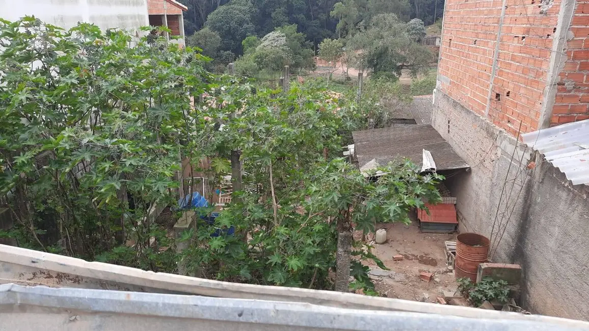Foto 1 de Terreno / Lote à venda e para alugar, 250m2 em Mairinque - SP