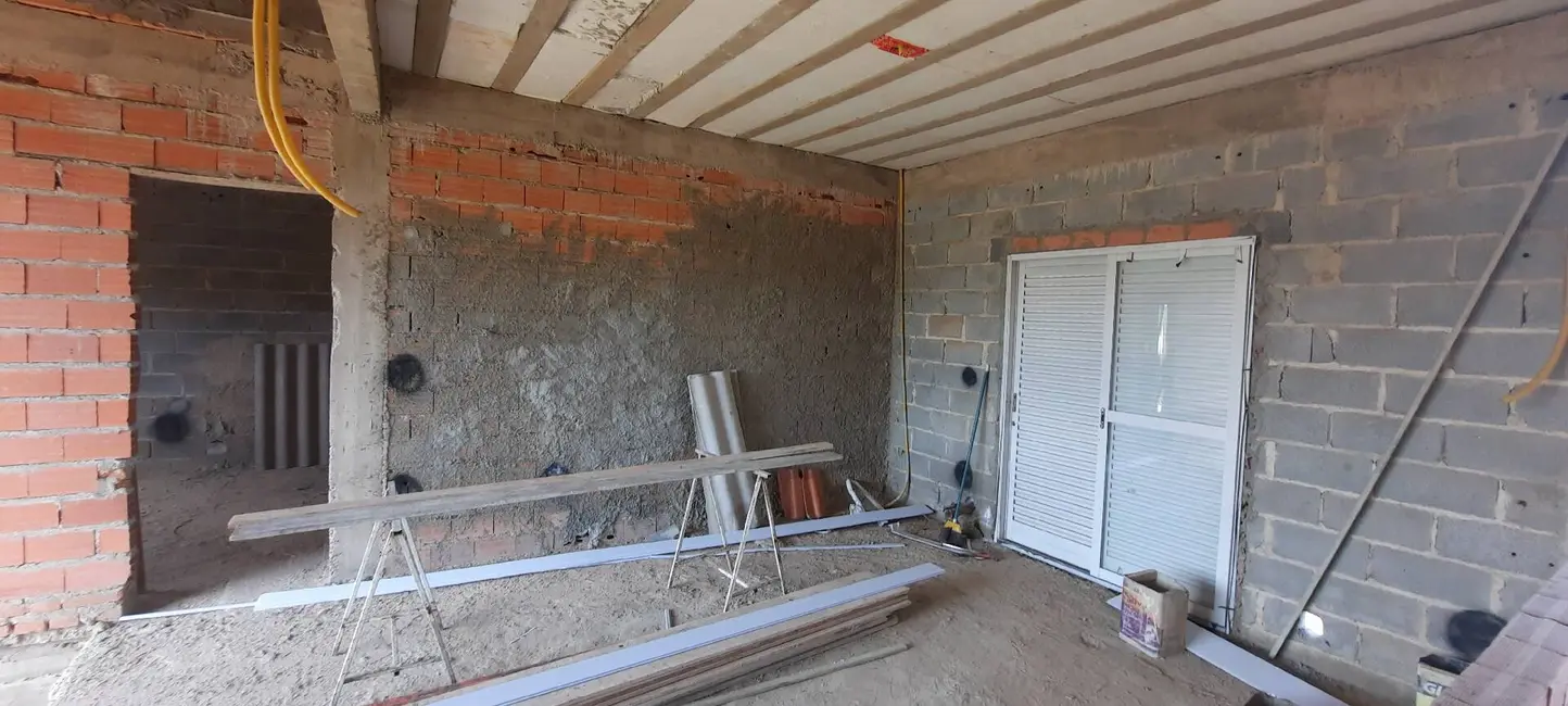 Chácara com 2 quartos à venda e para alugar, 1000m2 em Mairinque - SP - imagem 7 Foto 7 de Chácara com 2 quartos à venda e para alugar, 1000m2 em Mairinque - SP