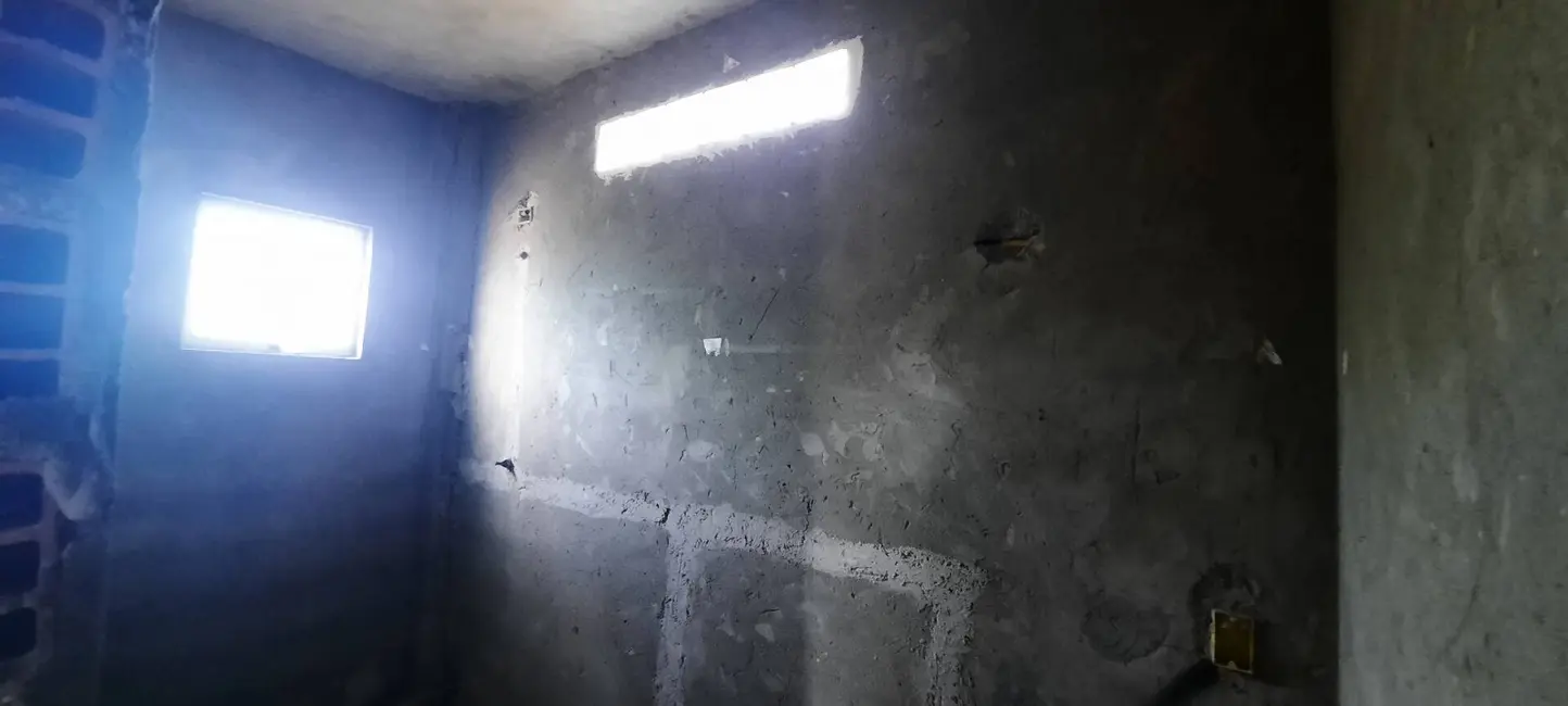 Chácara com 2 quartos à venda e para alugar, 1000m2 em Mairinque - SP - imagem 8 Foto 8 de Chácara com 2 quartos à venda e para alugar, 1000m2 em Mairinque - SP