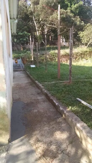 Chácara com 2 quartos à venda, 500m2 em Mairinque - SP - imagem 1 Foto 1 de Chácara com 2 quartos à venda, 500m2 em Mairinque - SP