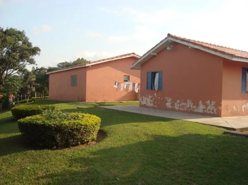 Sítio / Rancho com 4 quartos à venda, 500m2 em Aluminio - SP - imagem 9 Foto 9 de Sítio / Rancho com 4 quartos à venda, 500m2 em Aluminio - SP