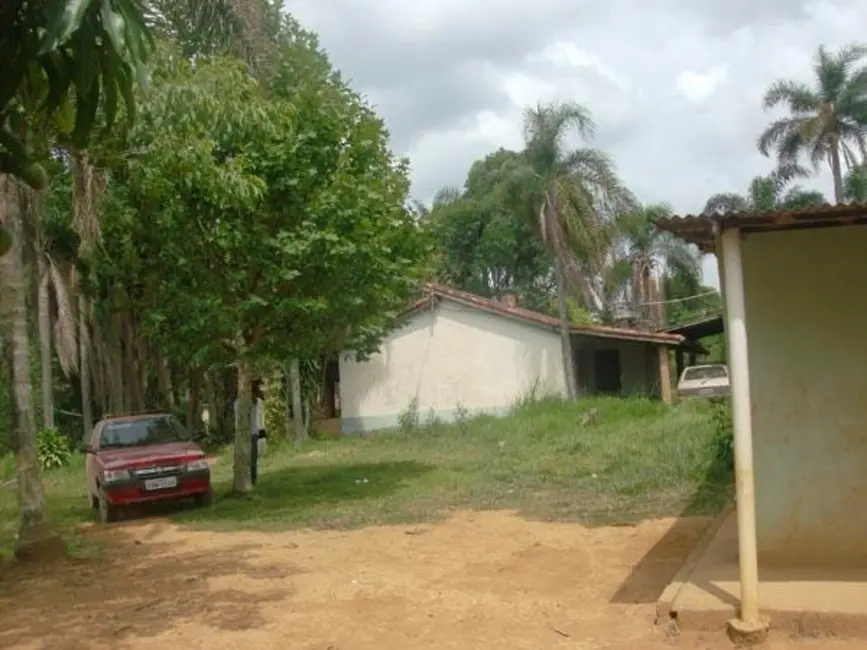 Sítio / Rancho com 2 quartos à venda, 80m2 em Mairinque - SP - imagem 4 Foto 4 de Sítio / Rancho com 2 quartos à venda, 80m2 em Mairinque - SP