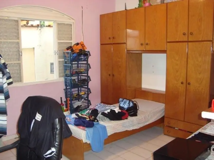 Foto 3 de Casa com 2 quartos à venda em Sao Roque - SP