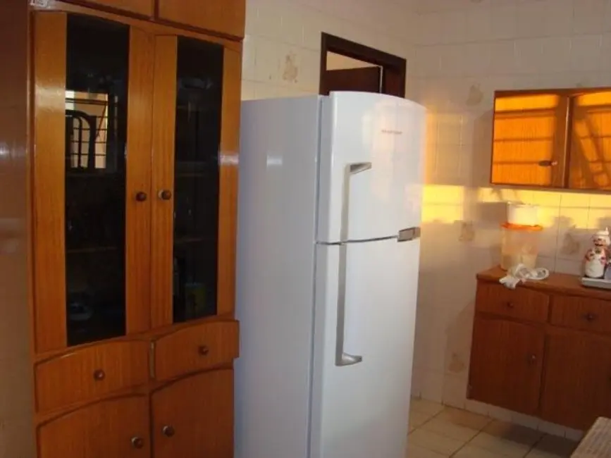 Foto 5 de Casa com 2 quartos à venda em Sao Roque - SP