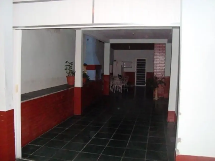 Foto 1 de Casa com 4 quartos à venda, 370m2 em Mairinque - SP