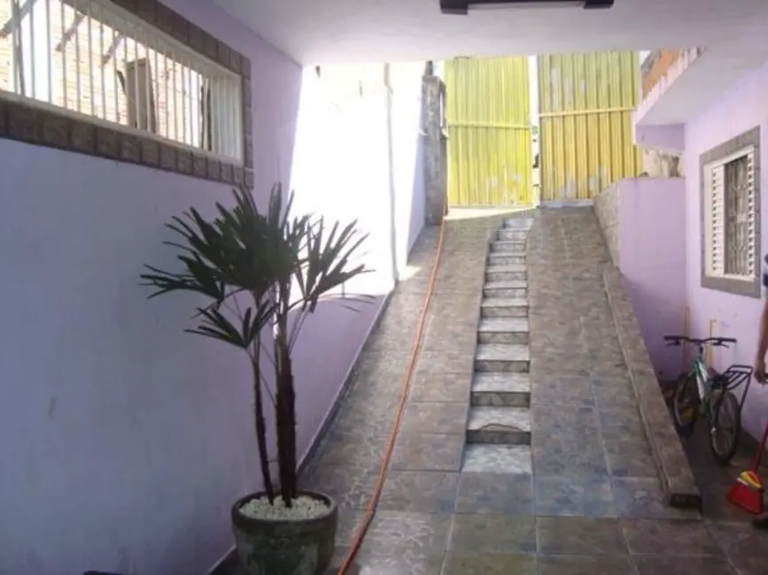Foto 1 de Casa com 2 quartos à venda, 250m2 em Mairinque - SP