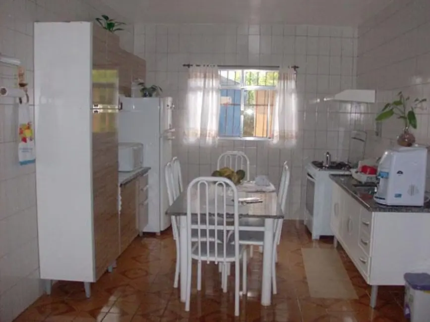 Casa com 3 quartos à venda, 250m2 em Mairinque - SP - imagem 8 Foto 8 de Casa com 3 quartos à venda, 250m2 em Mairinque - SP