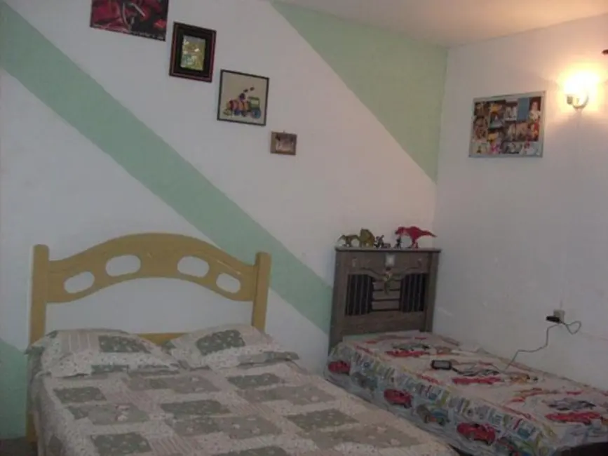 Casa com 4 quartos à venda, 307m2 em Aluminio - SP - imagem 3 Foto 3 de Casa com 4 quartos à venda, 307m2 em Aluminio - SP