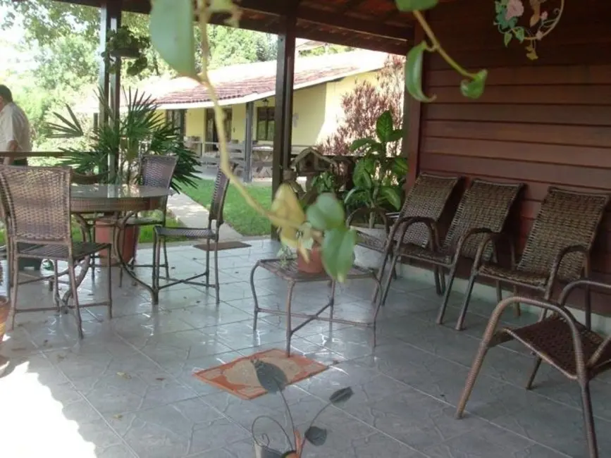 Chácara com 3 quartos à venda, 8000m2 em Aluminio - SP - imagem 5 Foto 5 de Chácara com 3 quartos à venda, 8000m2 em Aluminio - SP