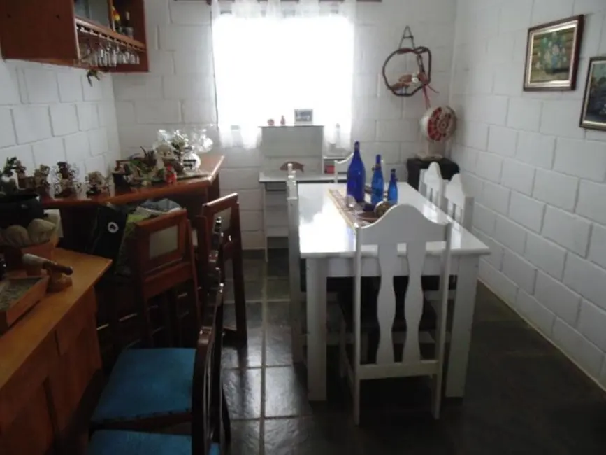 Chácara com 2 quartos à venda, 5000m2 em Mairinque - SP - imagem 4 Foto 4 de Chácara com 2 quartos à venda, 5000m2 em Mairinque - SP