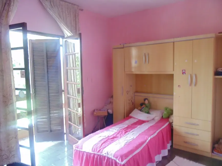 Foto 5 de Casa com 2 quartos à venda, 192m2 em Mairinque - SP