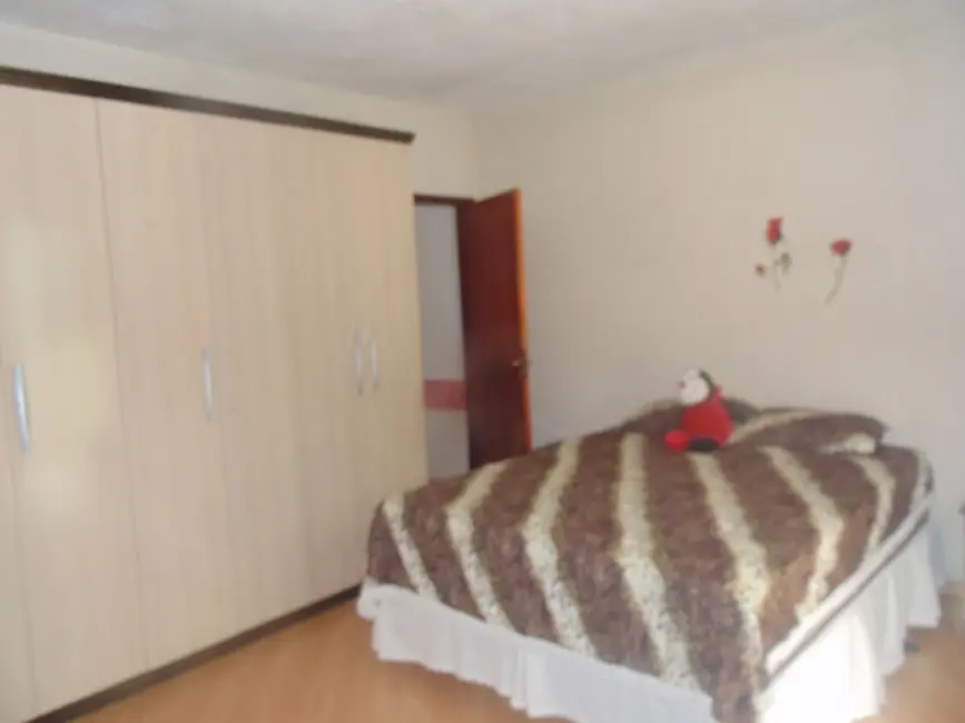 Casa com 4 quartos à venda em Mairinque - SP - imagem 3 Foto 3 de Casa com 4 quartos à venda em Mairinque - SP