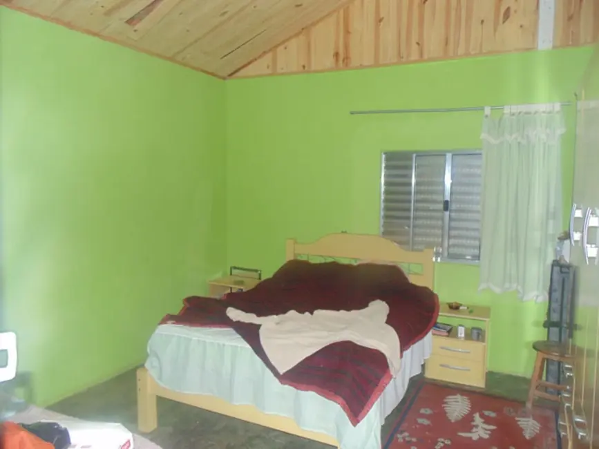 Chácara com 2 quartos à venda, 2260m2 em Mairinque - SP - imagem 8 Foto 8 de Chácara com 2 quartos à venda, 2260m2 em Mairinque - SP