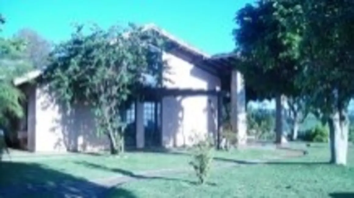 Chácara com 3 quartos à venda, 6000m2 em Mairinque - SP - imagem 3 Foto 3 de Chácara com 3 quartos à venda, 6000m2 em Mairinque - SP