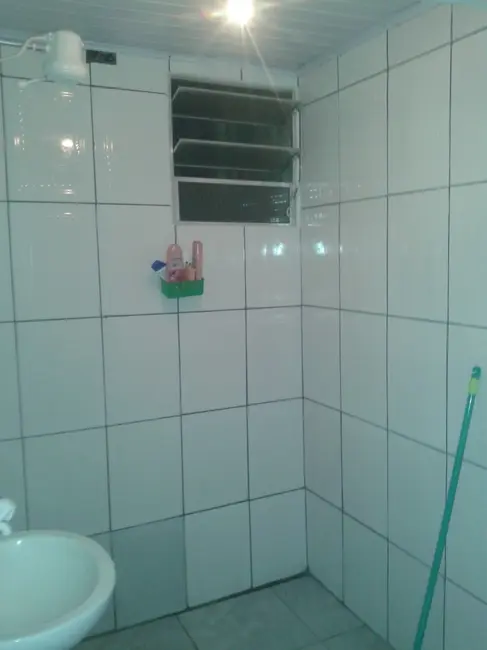 Casa com 2 quartos à venda, 188m2 em Mairinque - SP - imagem 5 Foto 5 de Casa com 2 quartos à venda, 188m2 em Mairinque - SP