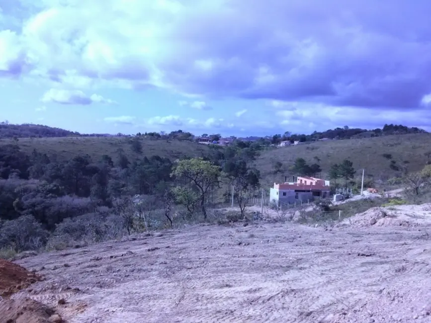 Foto 1 de Terreno / Lote à venda, 1000m2 em Mairinque - SP