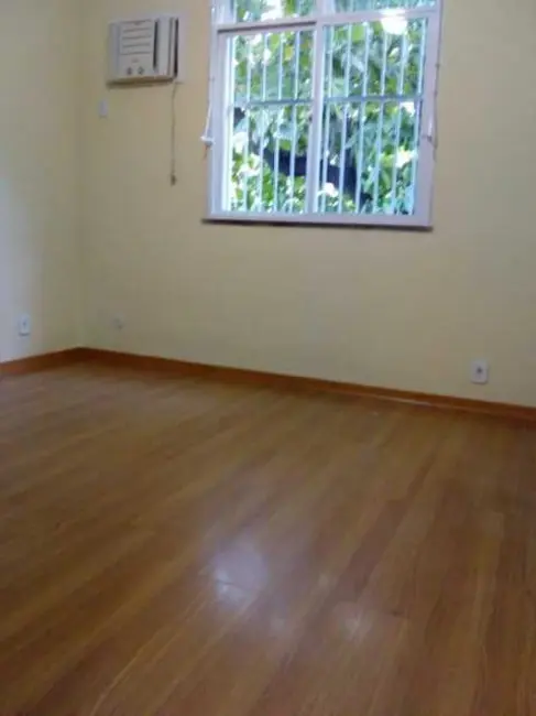 Apartamento com 2 quartos à venda, 120m2 em Rio De Janeiro - RJ - imagem 4 Foto 4 de Apartamento com 2 quartos à venda, 120m2 em Rio De Janeiro - RJ