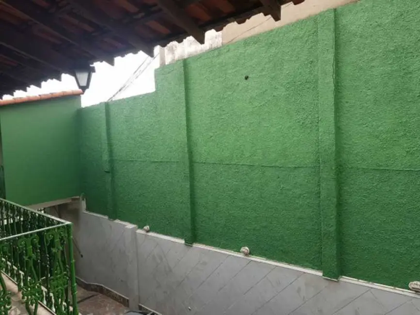 Foto 2 de Casa com 5 quartos à venda, 250m2 em Rio De Janeiro - RJ