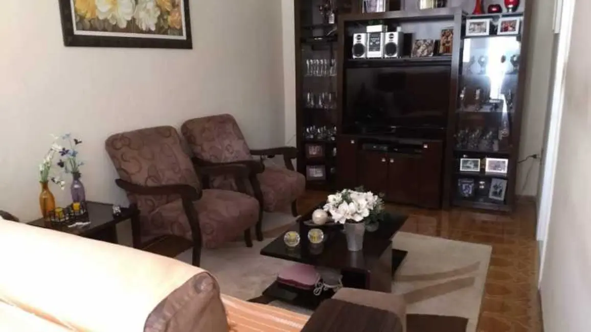 Casa de Vila com 2 quartos à venda, 200m2 em Nova Iguacu - RJ - imagem 8 Foto 8 de Casa de Vila com 2 quartos à venda, 200m2 em Nova Iguacu - RJ