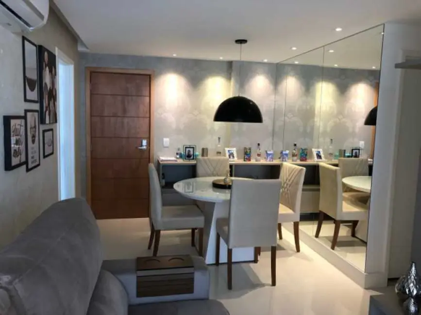 Apartamento com 2 quartos à venda, 74m2 em Rio De Janeiro - RJ - imagem 9 Foto 9 de Apartamento com 2 quartos à venda, 74m2 em Rio De Janeiro - RJ