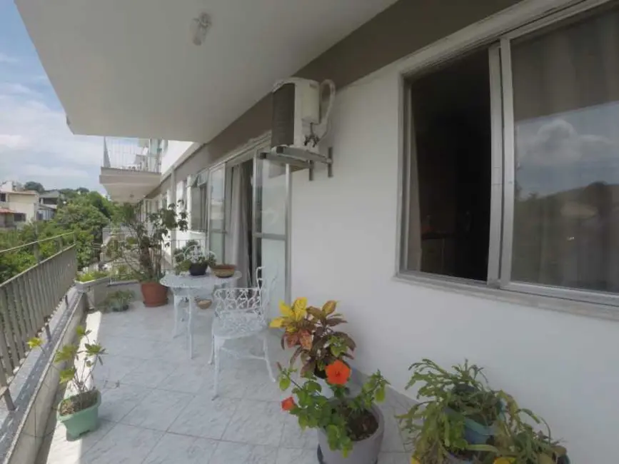 Foto 1 de Apartamento com 3 quartos à venda, 120m2 em Rio De Janeiro - RJ