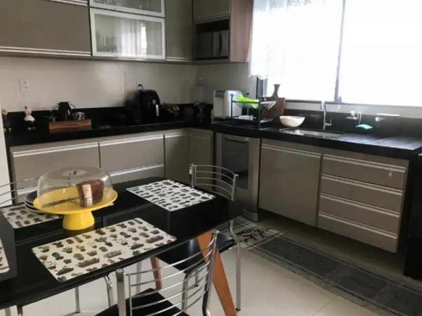 Foto 4 de Casa de Condomínio com 5 quartos à venda, 211m2 em Rio De Janeiro - RJ