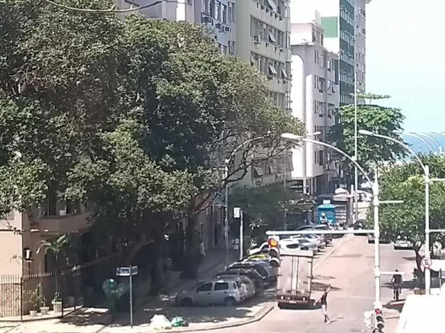 Foto 1 de Apartamento com 1 quarto à venda em Rio De Janeiro - RJ