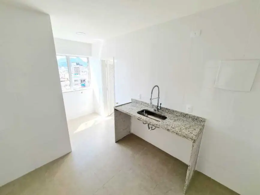 Foto 8 de Apartamento com 3 quartos à venda, 105m2 em Rio De Janeiro - RJ