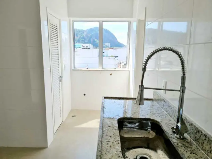 Foto 9 de Apartamento com 3 quartos à venda, 105m2 em Rio De Janeiro - RJ