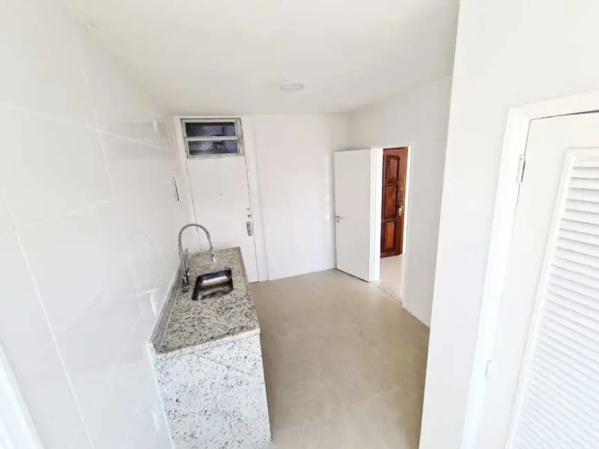 Foto 5 de Apartamento com 3 quartos à venda, 105m2 em Rio De Janeiro - RJ