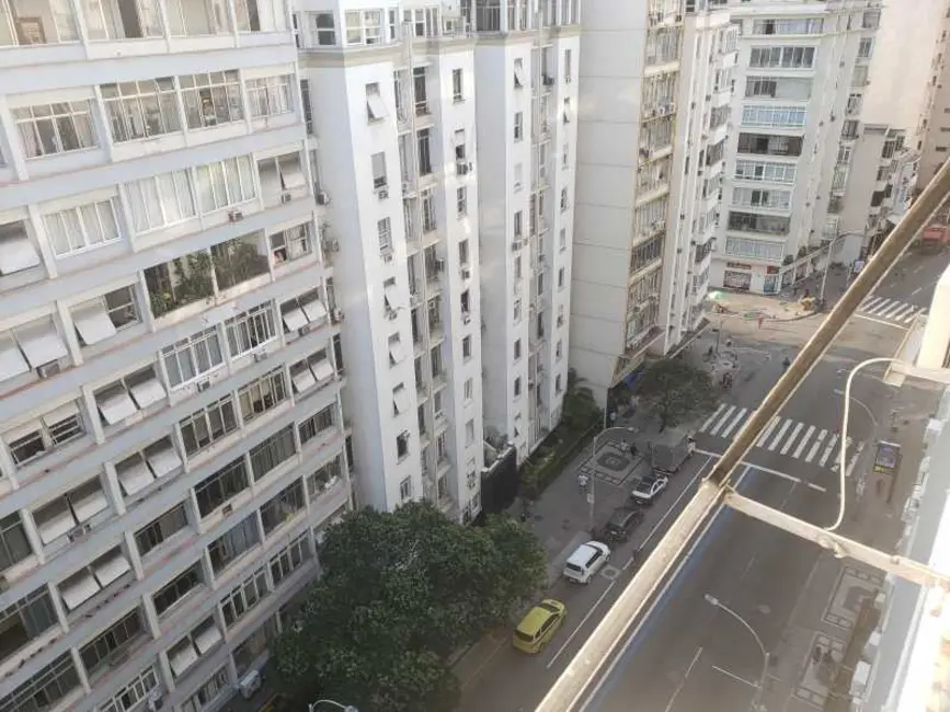 Kitnet à venda, 34m2 em Rio De Janeiro - RJ - imagem 1 Foto 1 de Kitnet à venda, 34m2 em Rio De Janeiro - RJ