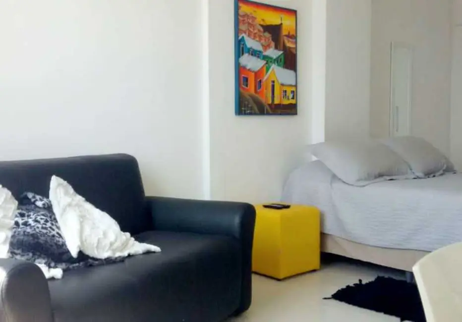 Kitnet à venda, 40m2 em Rio De Janeiro - RJ - imagem 5 Foto 5 de Kitnet à venda, 40m2 em Rio De Janeiro - RJ