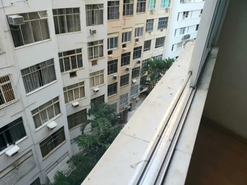 Kitnet com 1 quarto à venda, 38m2 em Rio De Janeiro - RJ - imagem 1 Foto 1 de Kitnet com 1 quarto à venda, 38m2 em Rio De Janeiro - RJ