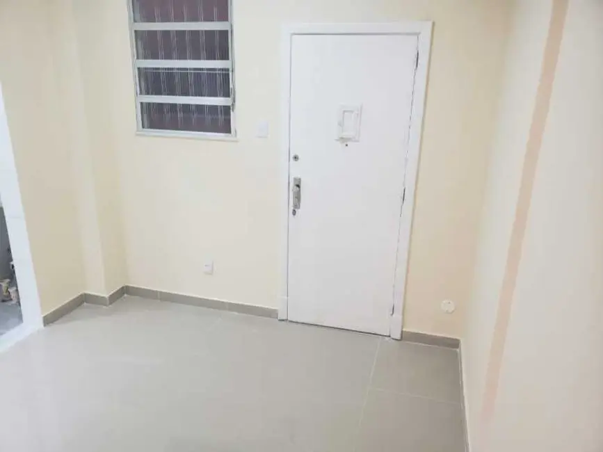 Foto 2 de Apartamento com 1 quarto à venda, 34m2 em Rio De Janeiro - RJ