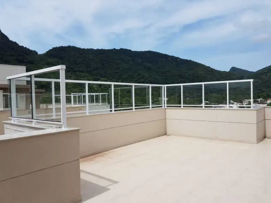 Foto 2 de Cobertura com 3 quartos à venda, 222m2 em Rio De Janeiro - RJ